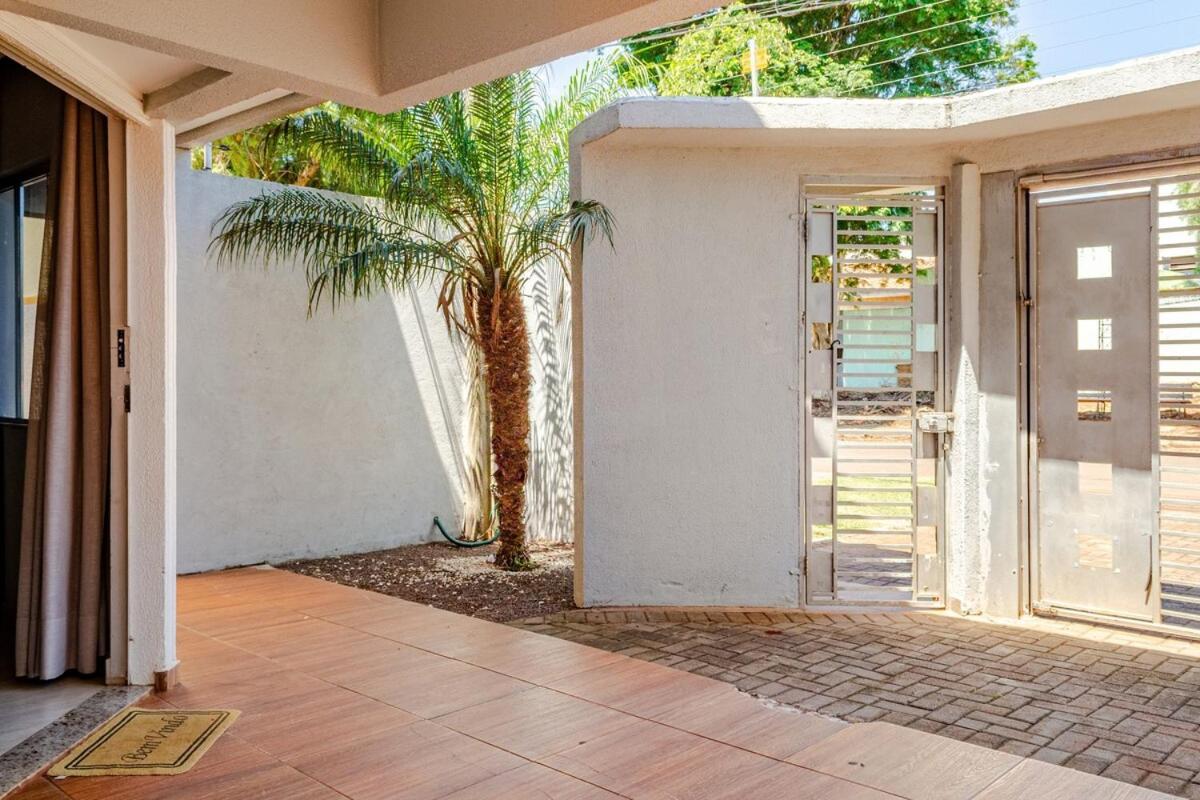 Casa ENORME, segurança e conforto para sua família Cascavel  Exterior foto